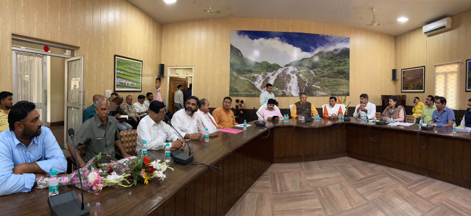 उत्तराखंड ब्रेकिंग न्यूज़ : जब टीडीसी, घाटे से उबर जाय तब स्वीकार करूंगा गुलदस्ते : कृषि मंत्री।