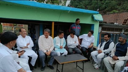 चंपावत उत्‍तराखंड न्यूज़ : सीएम धामी के खिलाफ हरीश रावत ने शुरू किया प्रचार, चंपावत में लगाया डेरा