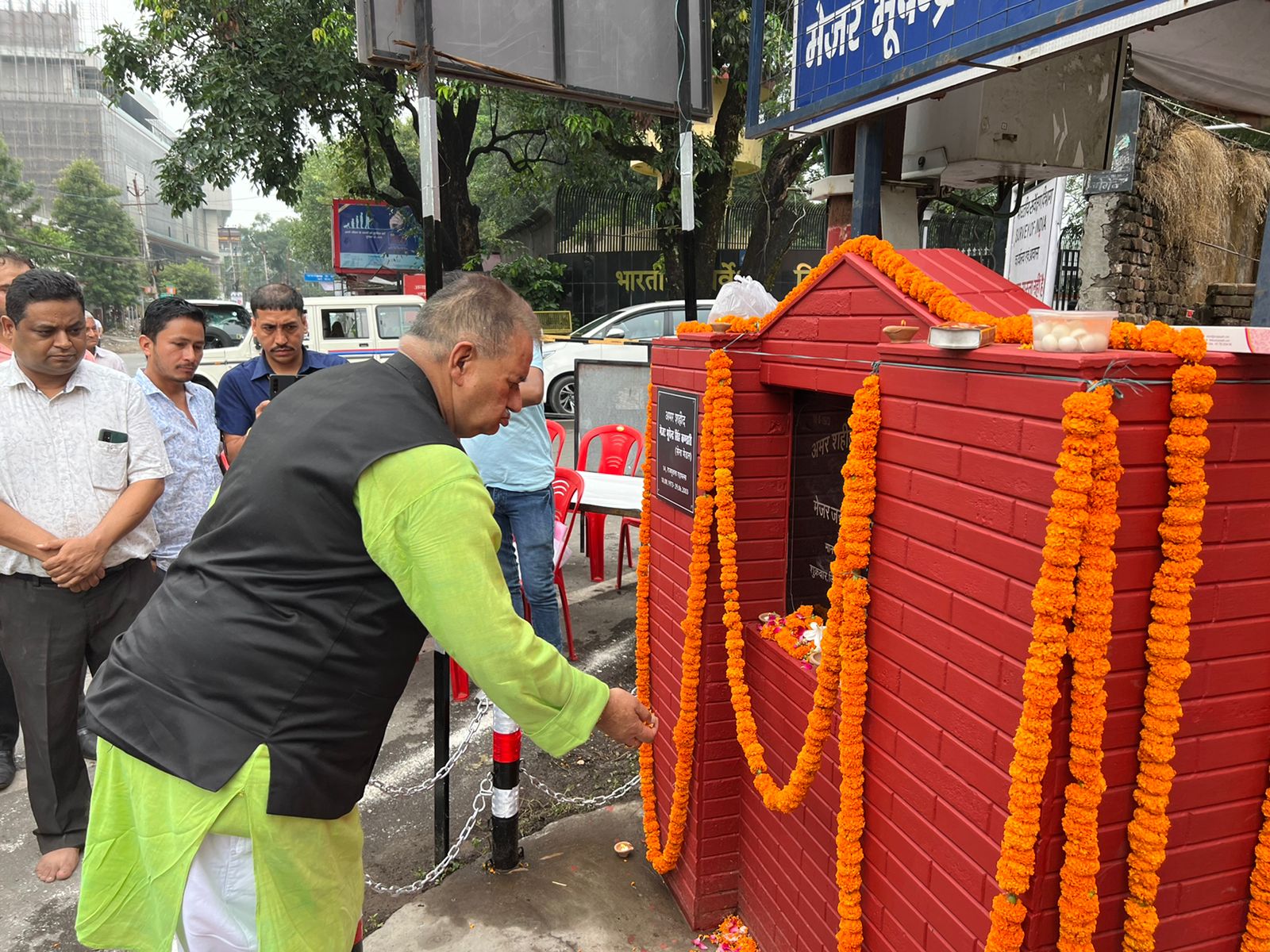 उत्तराखंड न्यूज: शहीद मेजर भूपेन्द्र कण्डारी के नाम से बनेगा स्मृति द्वार : सैनिक कल्याण मंत्री।