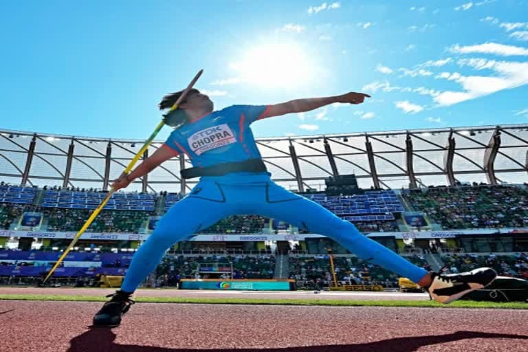 नीरज चोपड़ा : नीरज चोपड़ा ने विश्व एथलेटिक्स चैंपियनशिप के फाइनल में जगह बनाई।