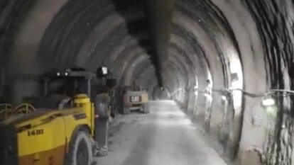 ऋषिकेश-कर्णप्रयाग रेल परियोजना : पहाड़ पर दौड़ेगी ट्रेन जल्द, 50 किमी लंबी सुरंग तैयार