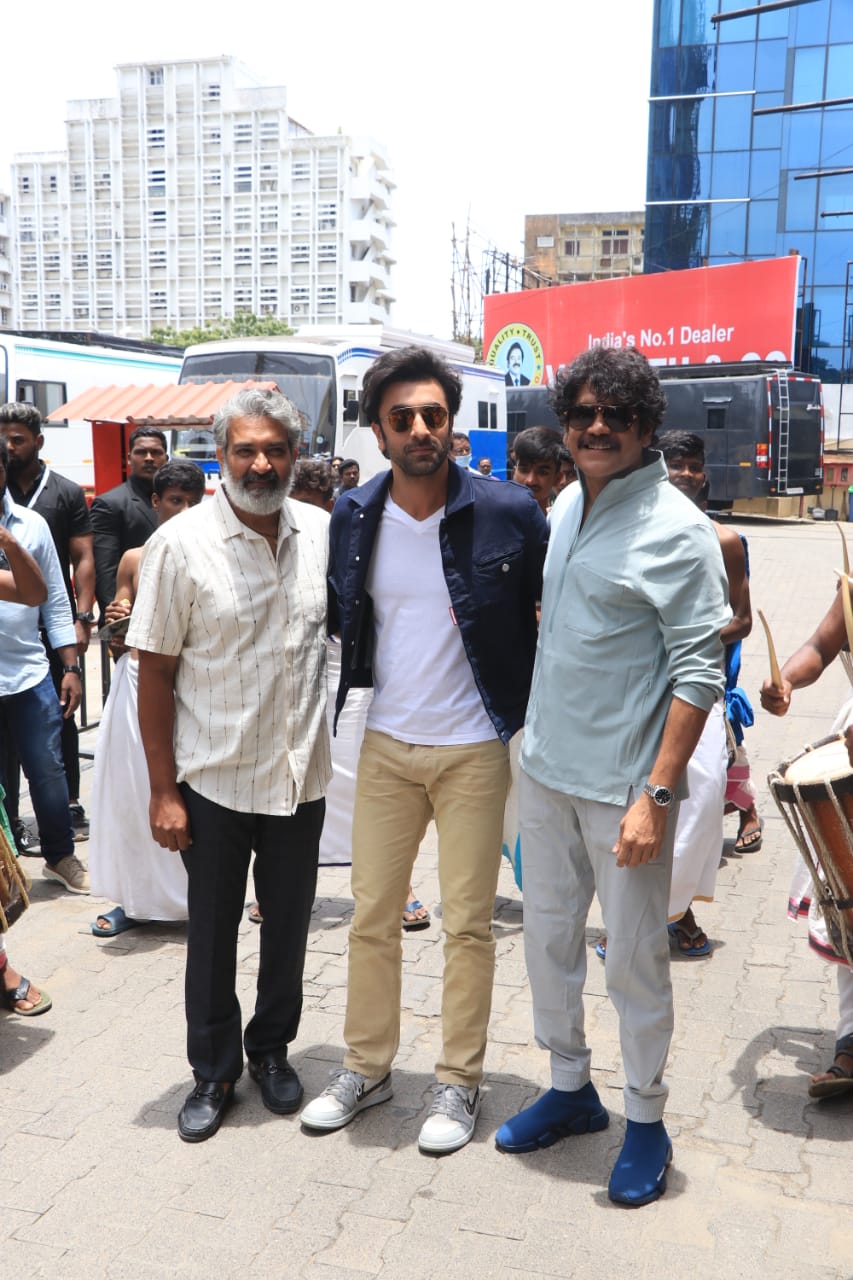 बॉलीवुड न्यूज़ : परी कथा की तरह नहीं है 'ब्रह्मास्त्र' : राजामौली