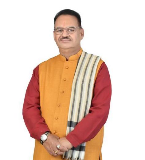 देहरादून : कृषि मंत्री गणेश जोशी ने उद्यान विभाग के निदेशक के खिलाफ की गई शिकायतों की जांच के लिए कृषि सचिव को किया जांच अधिकारी नामित