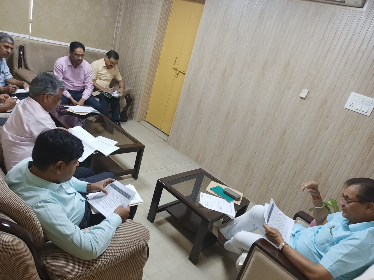 देहरादून : वित्त व संसदीय कार्य मंत्री डॉ प्रेमचंद अग्रवाल 02 सितंबर 2022 को दिल्ली में आयोजित होने वाली मुख्यमंत्री परिषद की बैठक में भाग लेंगे
