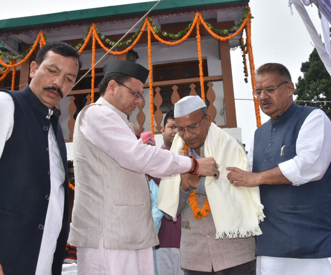 मसूरी गोलीबारी की 28वीं बरसी पर सीएम धामी ने राज्य के शहीद आंदोलनकारियों को दी श्रद्धांजलि