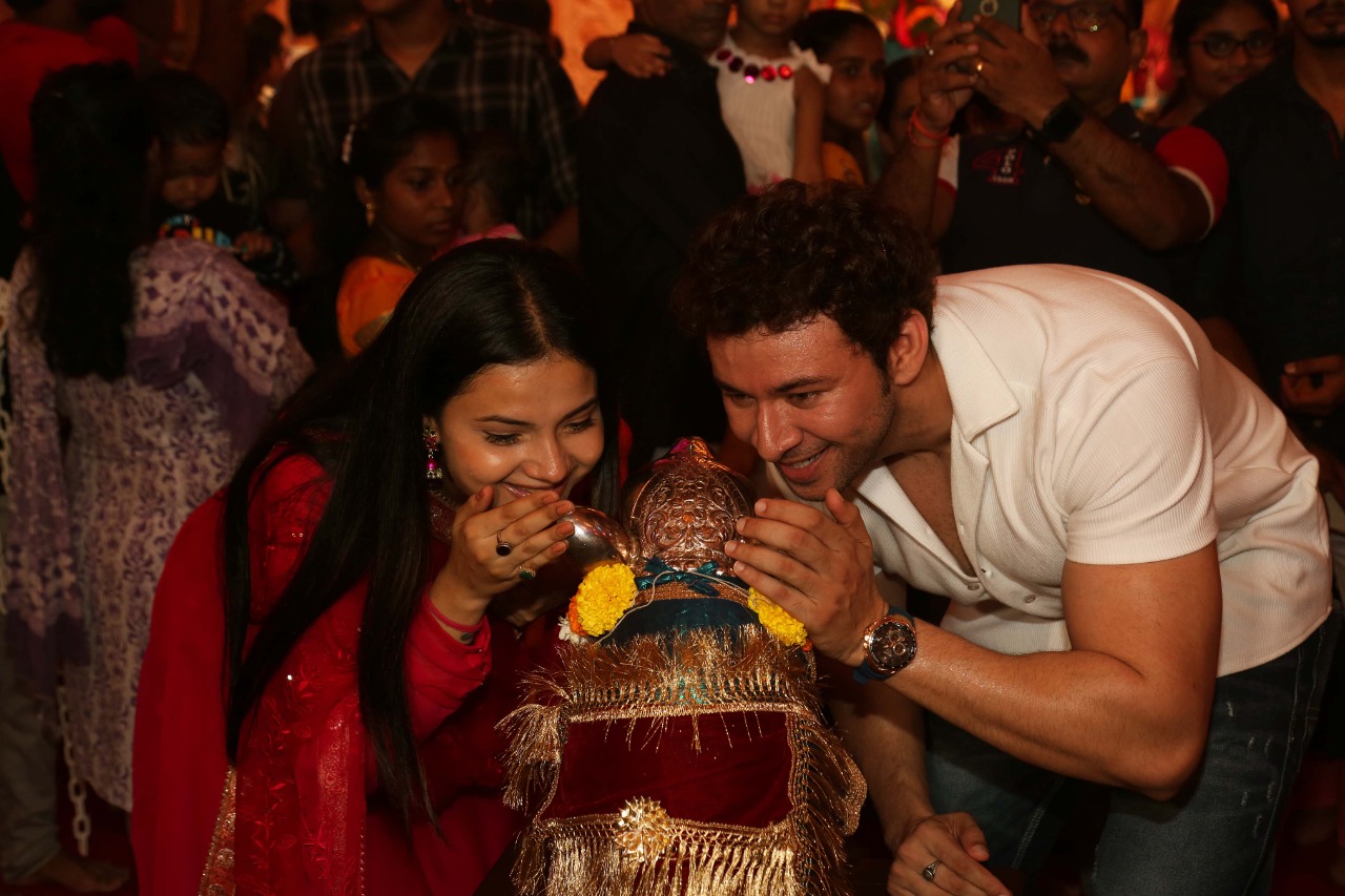 मुंबई : फ़िल्म "आ भी जा ओ पिया" के पोस्टर लॉन्च पर पेड़ बचाओ अभियान की शुरुआत