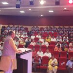 देहरादून : द मास्टर्स क्लास के लॉन्चिंग कार्यक्रम में प्रतिभाग करते मंत्री गणेश जोशी