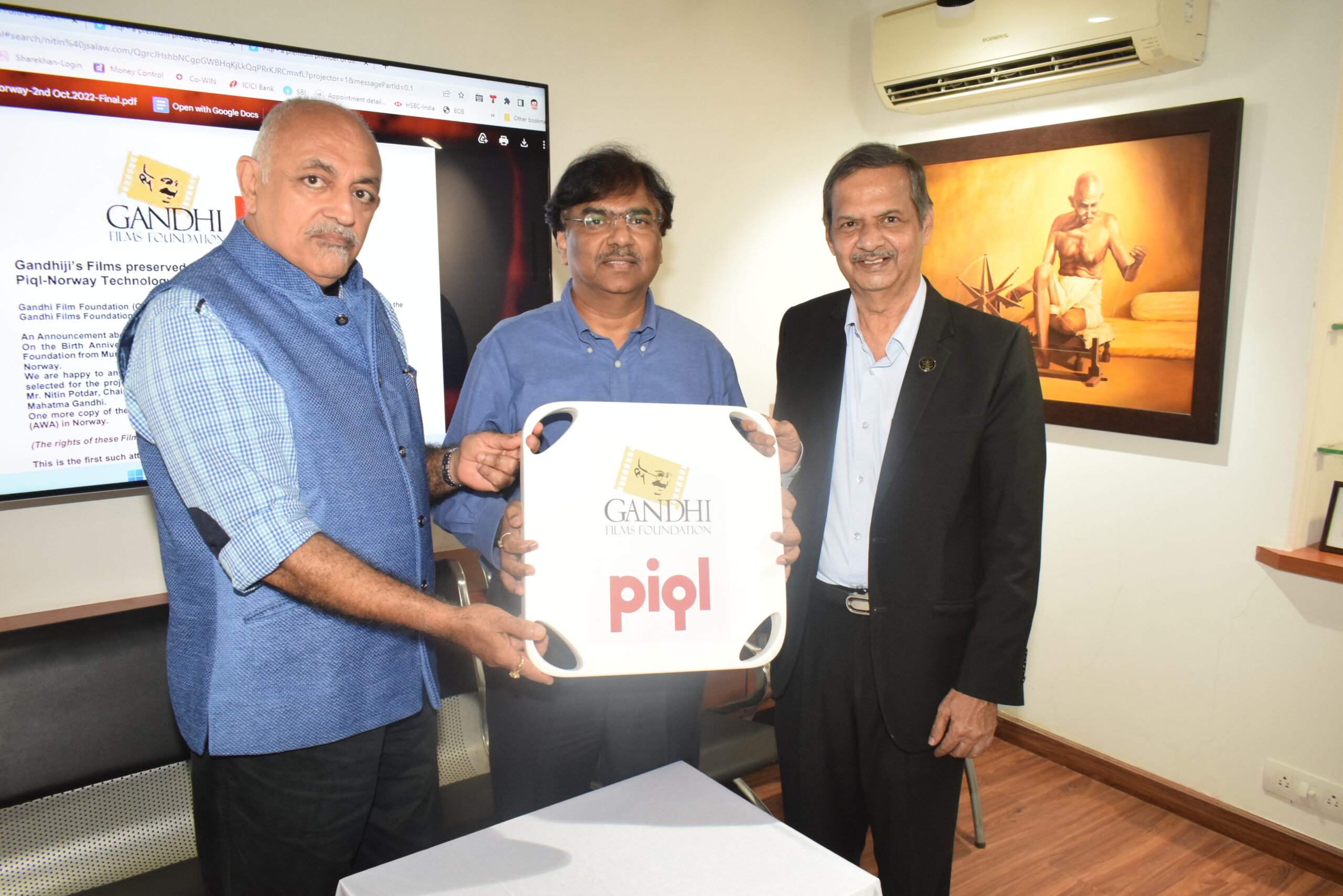 Gandhiji's films will be protected for a thousand years