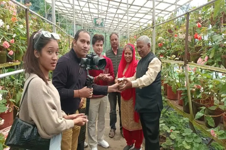 मसूरी : चतुर किस्म के लोगों ने उत्तराखंड में अपनी पैठ बनाई, जनता और सरकार को सतर्क रहने की जरूरत- नरेंद्र सिंह नेगी