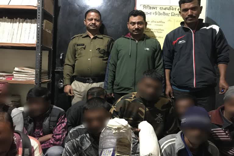 पिथौरागढ़ : नौ लोग पिथौरागढ़ में जुआ खेलते गिरफ्तार, 24 हजार नकद बरामद