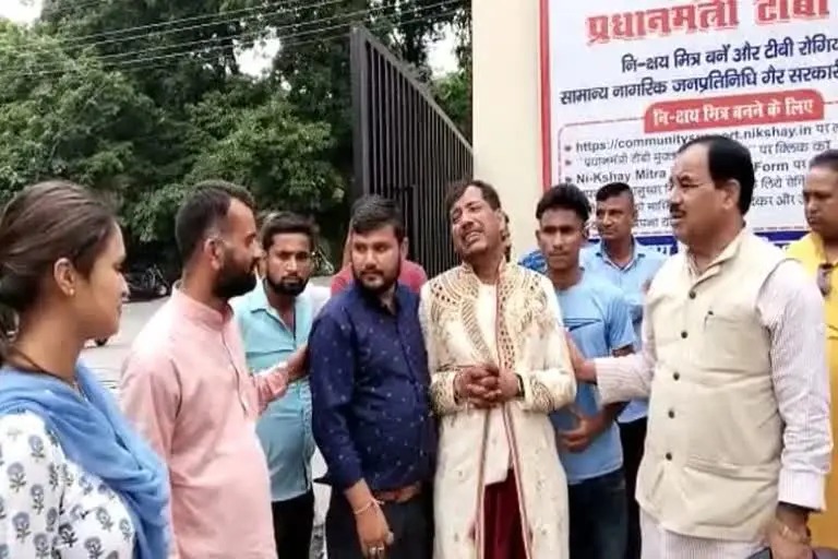 पौड़ी बस हादसा : प्रशासन ने मृतकों से किया भद्दा मजाक, चेक पर लिखा मृतकों के नाम