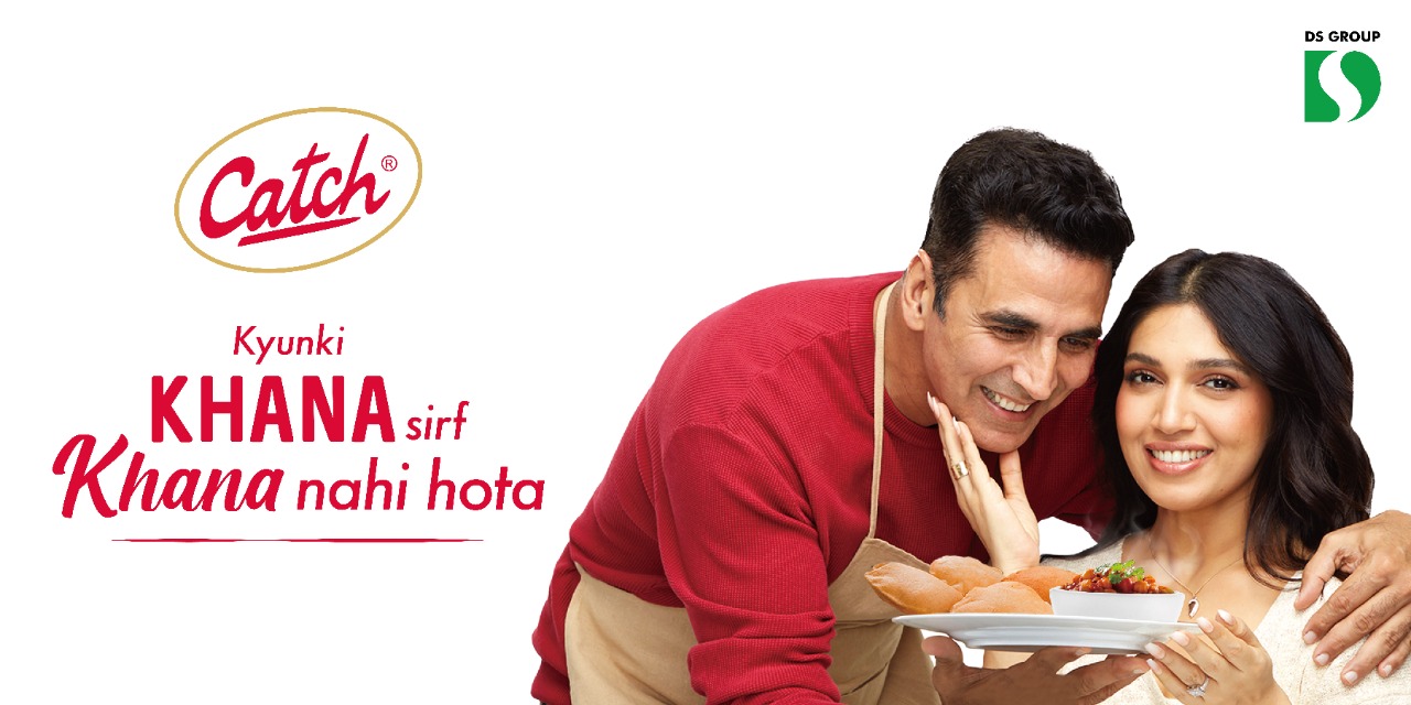 Akshay Kumar and Bhumi Pednekar in new Catch campaign