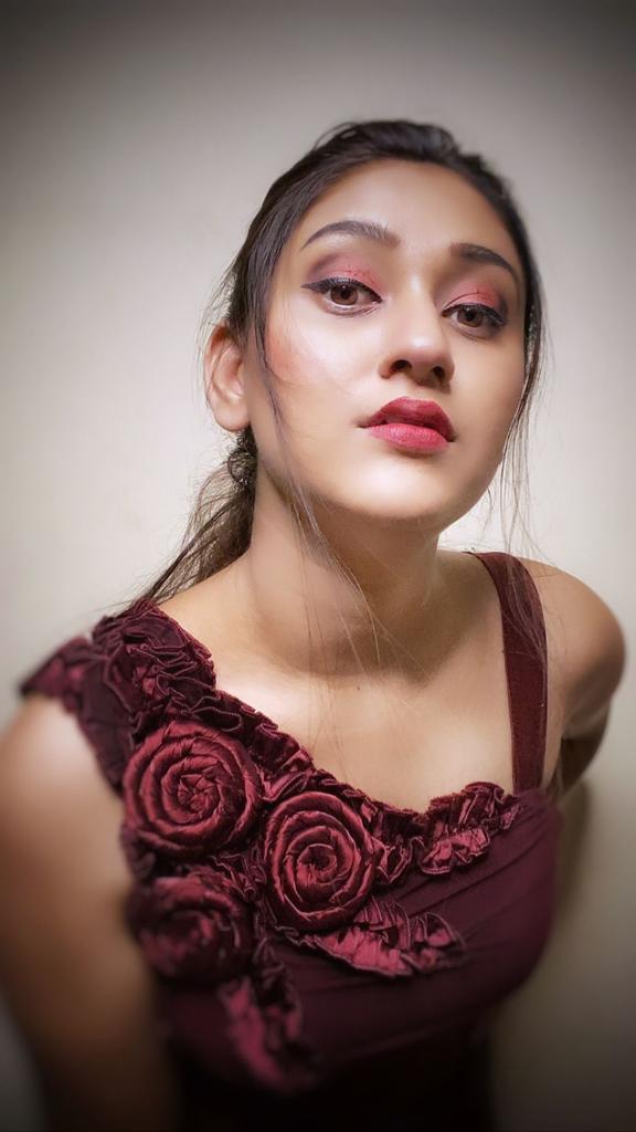 There are no short cuts to success in Bollywood - Pratistha Srivastava