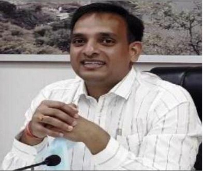 टिहरी न्यूज : औचक निरीक्षण में अनुपस्थित कर्मियों को जवाब तलब किया गया