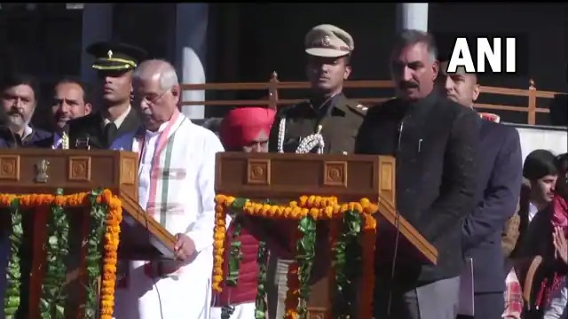 सुखविंदर सुक्खू ने हिमाचल प्रदेश के 15 वें मुख्यमंत्री के रूप में शपथ ली है, और मुकेश अग्निहोत्री को उपमुख्यमंत्री नामित किया गया है।