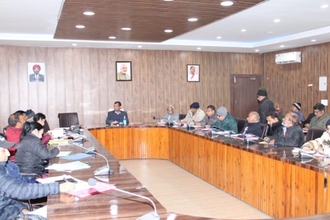 जिला प्रशासन गणतंत्र दिवस की तैयारियों में जुटा , डीएम ने अधिकारियों को निर्देश दिए .
