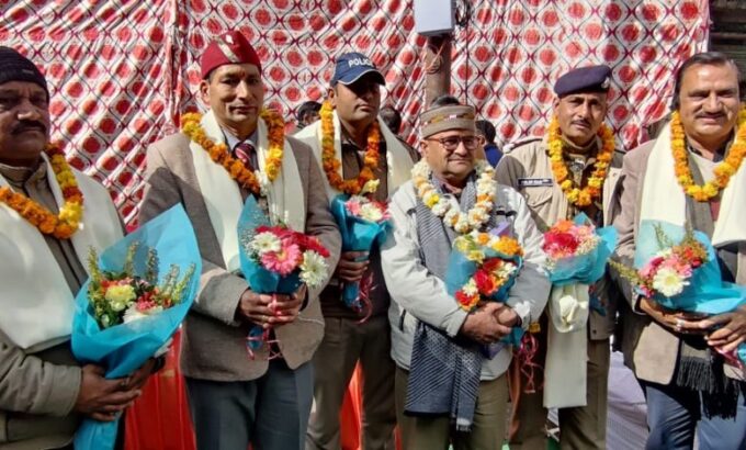 मसूरी में बड़ी धूमधाम से मनाया गया 74वां गणतंत्र दिवस, सात गणमान्य व्यक्तियों का सम्मान।