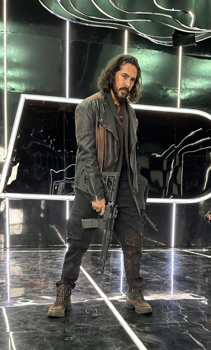 अभिनेता डीनो मोरिया फिल्म एजेंट से अपना तेलुगु डेब्यू करेंगे