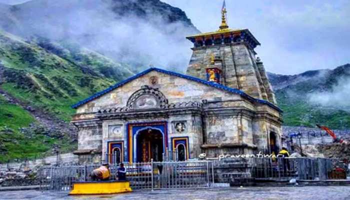 केदारनाथ में प्लास्टिक के इस्तेमाल पर रोक, प्रसाद मिलेगा कागज के दोने में