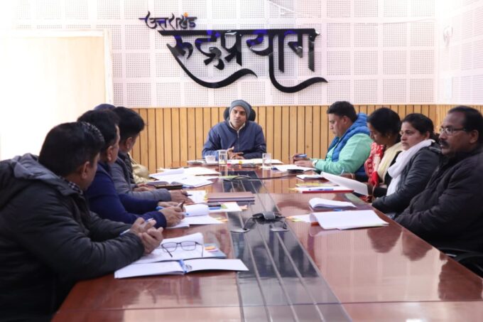 मयूर दीक्षित ने DTDC (जिला पर्यटन विकास समिति) की बैठक की अध्यक्षता की।