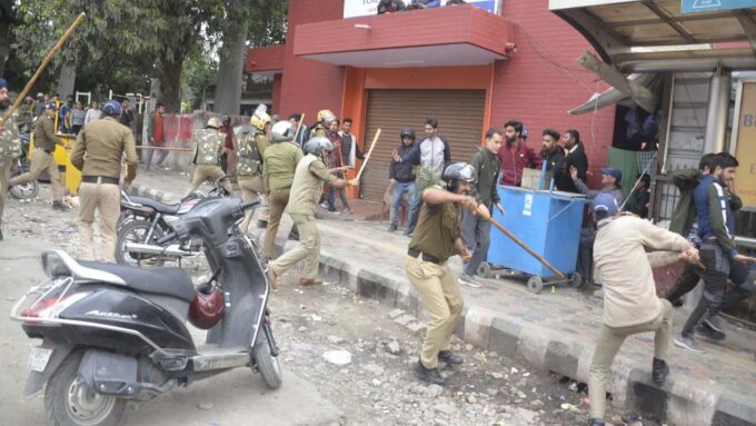 भर्ती घोटाला : आज उत्तराखंड बंद पुलिस कार्रवाई के विरोध में , धारा 144 देहरादून में लागू