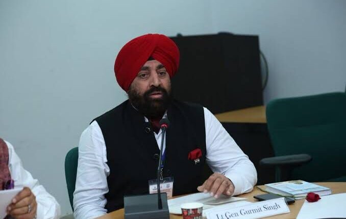 उत्तराखंड प्रतियोगी परीक्षा अध्यादेश 2023 को राज्यपाल से मंजूरी मिल गई है, जो एक बड़ी खबर है।