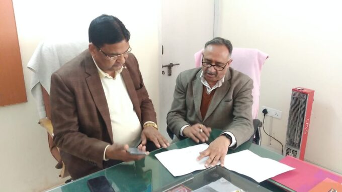 मसूरी - उपजिला चिकित्सालय का निरीक्षण सीएमओ ने किया