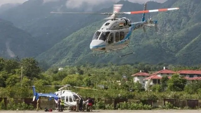 केदारनाथ धाम : केदारनाथ पहुंचेंगे नौ कंपनियों के हेलीकॉप्टर, अप्रैल से शुरू हो सकती है ऑनलाइन बुकिंग