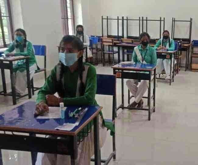 देहरादून : उत्तराखंड के 127 केंद्रों पर 29 हजार से अधिक छात्र बोर्ड की परीक्षा देंगे