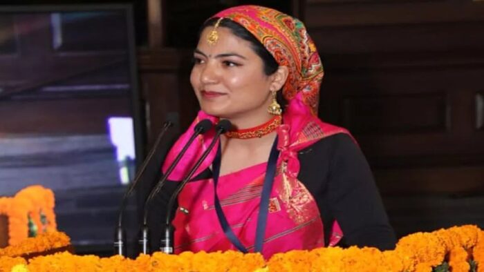 उत्तराखंड की दिव्या नेगी इंटरनेट मीडिया पर छाईं , नेशनल यूथ पार्लियामेंट फेस्टिवल में भाषण वायरल