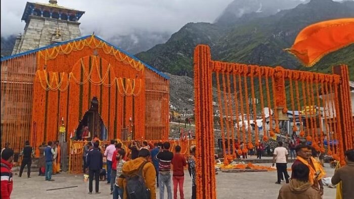 चारधाम यात्रा 2023: पूरी यात्रा के दौरान 30 क्विंटल फूलों से सजाया जाएगा केदारनाथ मंदिर