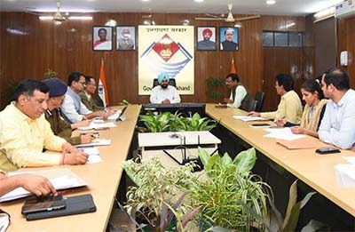 ट्रैफिक जाम कम करने के लिए मुख्य सचिव ने संबंधित विभागों के साथ की बैठक