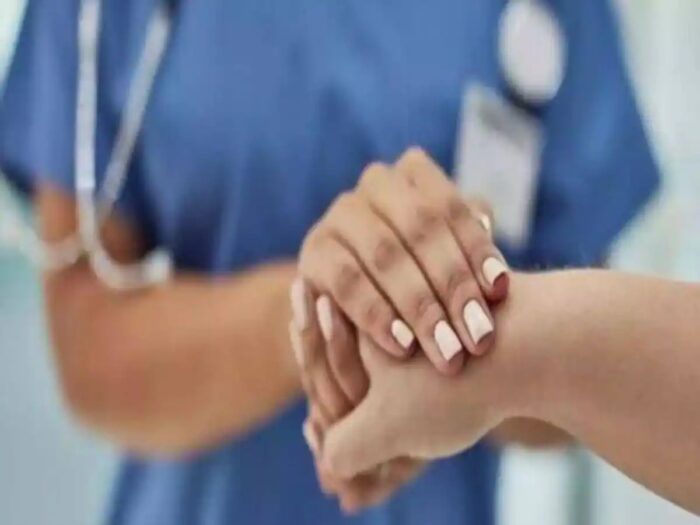 उत्तराखंड बजट 2023: राज्य में सभी को मिलेगा मुफ्त आयुष्मान इलाज, पढ़ें क्या है खास