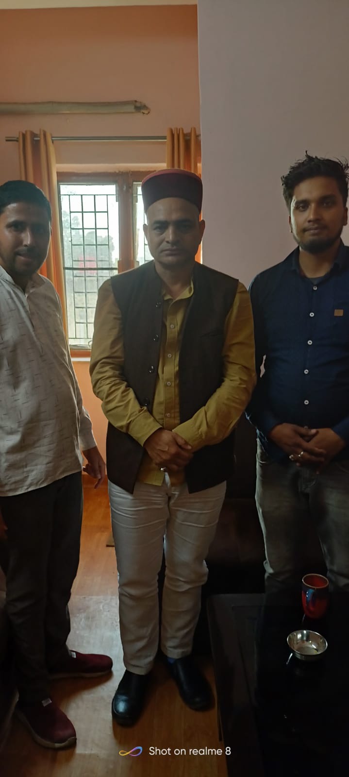 चिन्यालीसौड़ के पुजारगांव रौंतल को पांच किलोमीटर सड़क स्वीकृत करने के लिए विधायक संजय डोभाल का आभार व्यक्त किया.