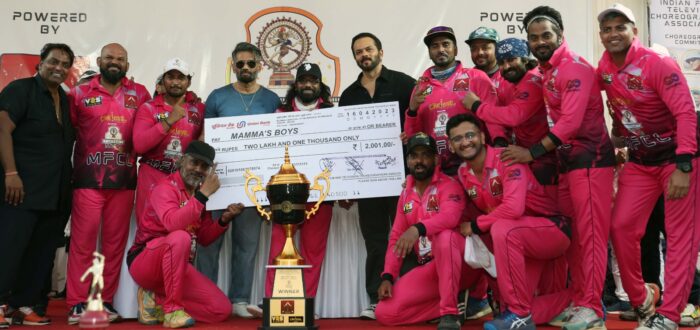 सुनील शेट्टी, रोहित शेट्टी और गणेश आचार्य ने मास्टर फोर्स क्रिकेट लीग के फाइनल में 10 वरिष्ठ कोरियोग्राफर्स को किया सम्मानित