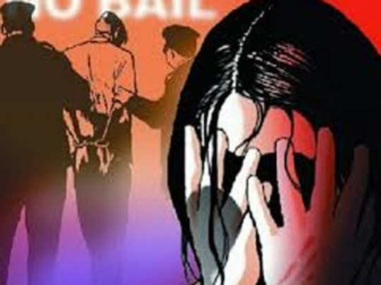 देहरादून: पुलिस ने देर रात रिसॉर्ट में देह व्यापार के धंधे का भंडाफोड़ किया, 14 लड़कियां पकड़ी गईं, पांच गिरफ्तार