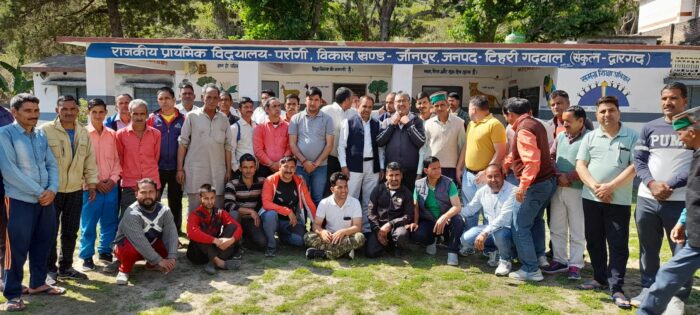 आज परोगी में लखवाड बांध परियोजना से प्रभावित अट्ठजूला क्षेत्र की एक बैठक संपन्न हुई