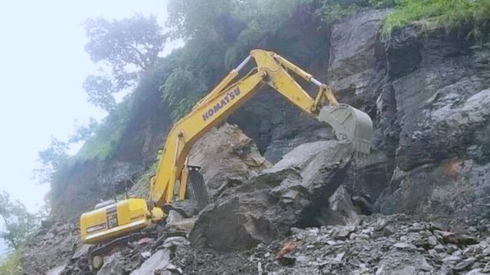 यात्री ध्यान दें! चमोली में बंद होगा बदरीनाथ हाईवे,यहाँ से होगी आवाजाही