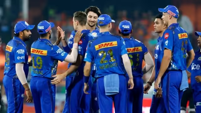 SRH vs MI: मुंबई इंडियंस ने हैदराबाद को 14 रन से हराया , कैमरन ग्रीन की शानदार पारी