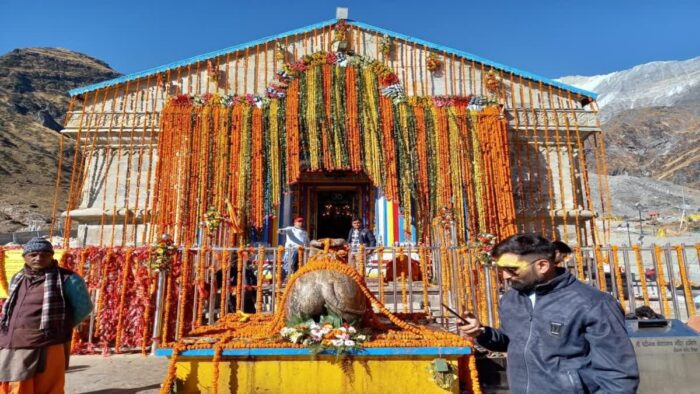 23 क्विंटल फूलों से सजाया जाएगा बाबा केदारनाथ धाम, कपाट खुलते समय राज्यपाल और सीएम रहेंगे मौजूद