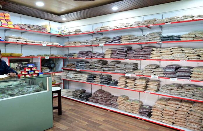 चारधाम यात्रा के मार्ग में पहाड़ी उत्पादों के 200 आउटलेट खुलेंगे, आउटलेट पर रेड राइस से लेकर हैंडीक्राफ्ट तक उपलब्ध होंगे