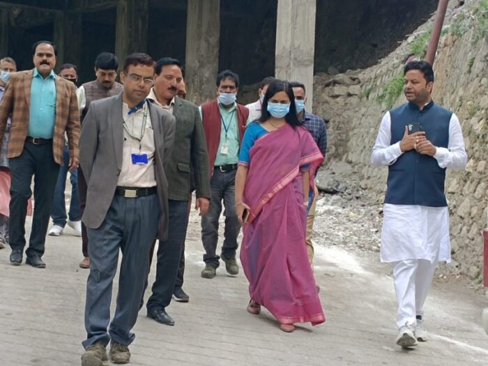 भारत सरकार के संयुक्त सचिव ने स्वच्छ भारत मिशन के तहत अपशिष्ट प्रबंधन का निरीक्षण किया
