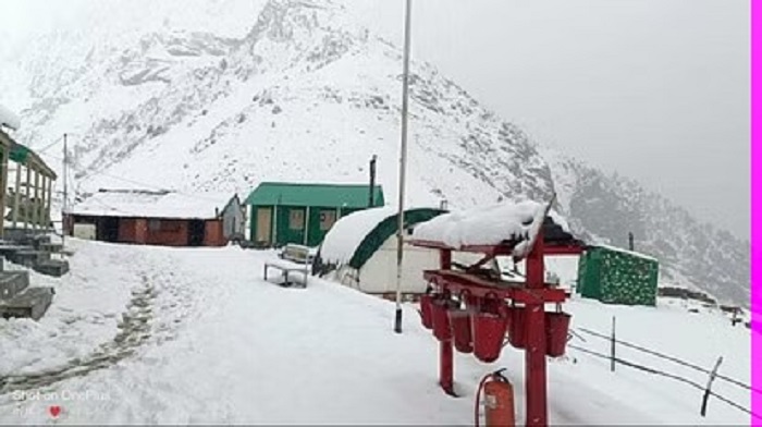 उत्तराखंड का मौसम: अगले दो दिनों तक मौसम रहेगा खराब, पांच जिलों में भारी बारिश और बर्फबारी का येलो अलर्ट