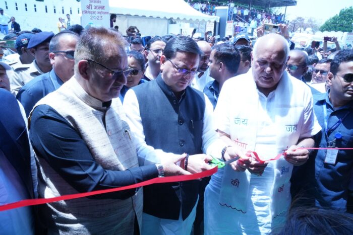 मुख्यमंत्री पुष्कर सिंह धामी ने सर्वे स्टेडियम, हाथीबड़कला में श्री अन्न महोत्सव 2023 का शुभारंभ किया।