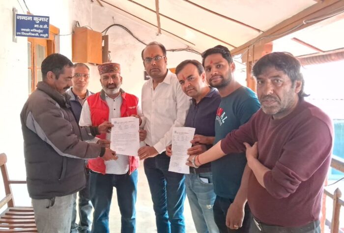 मसूरी ट्रेडर्स एंड वेलफेयर एसोसिएशन के अध्यक्ष रजत अग्रवाल ने मुख्यमंत्री को भारत ट्रेन के संबंध में पत्र लिखा