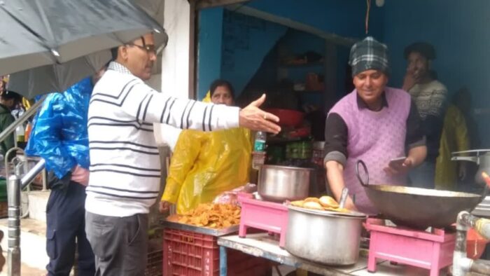 व्यापारियों पर केदारनाथ यात्रा के पड़ावों पर रखी जा रही नजर, श्रद्धालुओं को शुद्ध भोजन परोसा जाएगा
