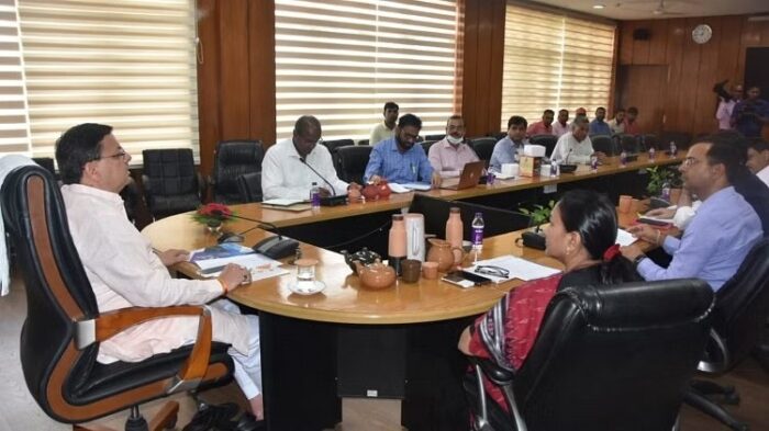 प्रदर्शन के आधार पर होंगे नौकरशाहों के तबादले, सीएम ने मांगा फीडबैक, दूसरे पखवाड़े में होंगे फेरबदल