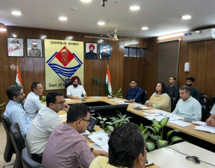 राज्य सड़क सुरक्षा कोष प्रबंधन समिति की बैठक मुख्य सचिव डॉ. संधु की अध्यक्षता में हुई