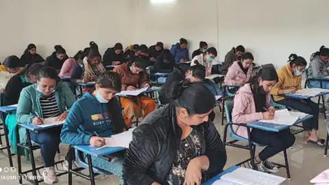 जी-20 सम्मेलन के कारण श्रीदेव सुमन विश्वविद्यालय से संबद्ध महाविद्यालयों की परीक्षाएं स्थगित, जानिए कब घोषित होगा नया परीक्षा कार्यक्रम