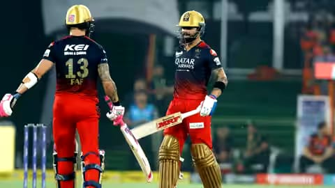 विराट कोहली के शानदार शतक की बदौलत बैंगलोर ने सनराइजर्स हैदराबाद को 8 विकेट से हराया , RCB प्लेऑफ की रेस में बरकरार